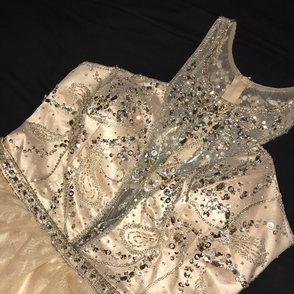 A beige prom dress